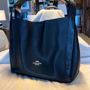 Coach leather shoulder bag